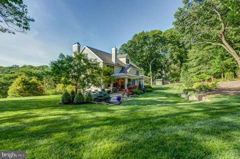 $2,250,000 | 640 Narcisi Lane, Wayne, PA 19087