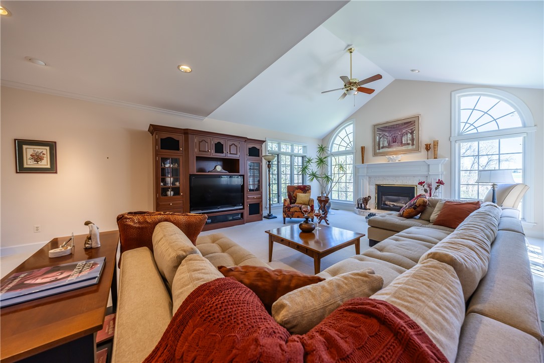 14 Ambergate Rise Pittsford, NY 14534 - Photo 16 of 50 CATHEDRAL CEILING GREAT ROOM!