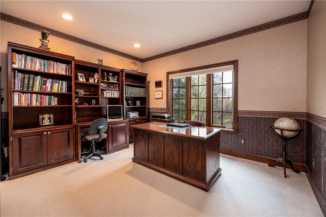 14 Ambergate Rise Pittsford, NY 14534 - Photo 21 of 50 CONVENIENT FIRST FLOOR OFFICE / POTENTIAL BEDROOM!