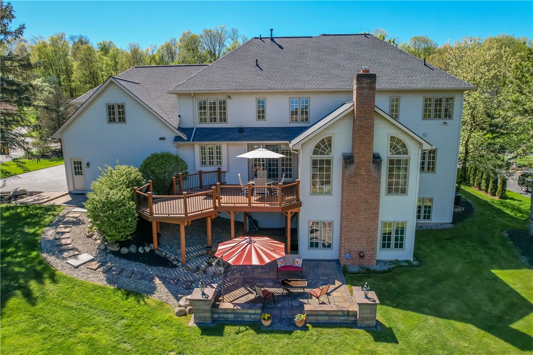 14 Ambergate Rise Pittsford, NY 14534 - Photo 4 of 50 AMAZING OUTDOOR ENTERTAINING SPACE!