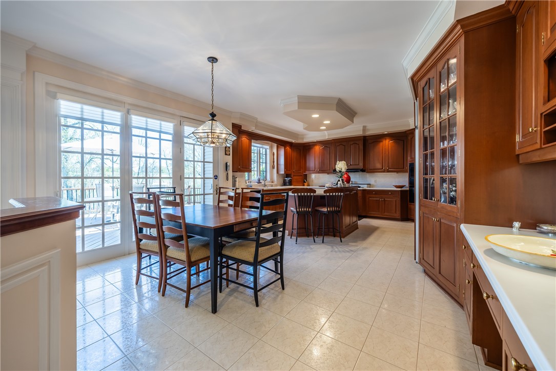 14 Ambergate Rise Pittsford, NY 14534 - Photo 9 of 50 DESIGNER KITCHEN!