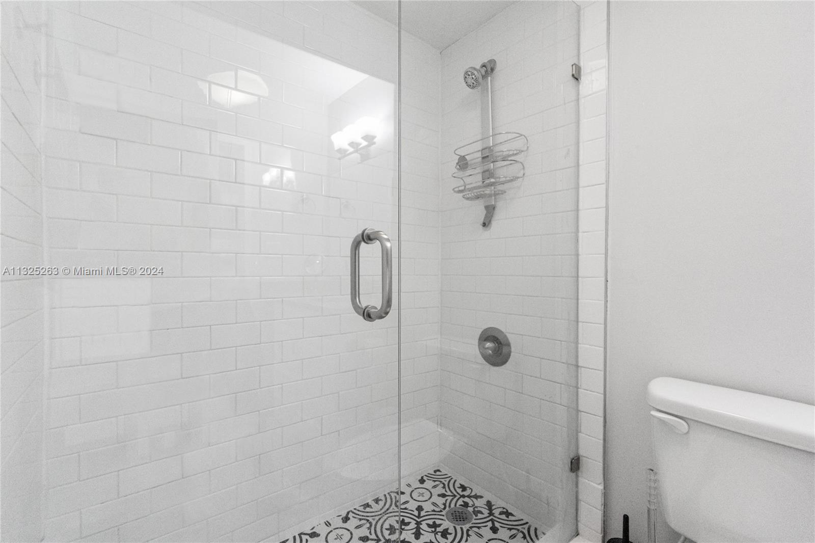 100 Lincoln Road, Unit 320 Miami Beach, FL 33139 - Photo 11 of 23 a bathroom with a shower