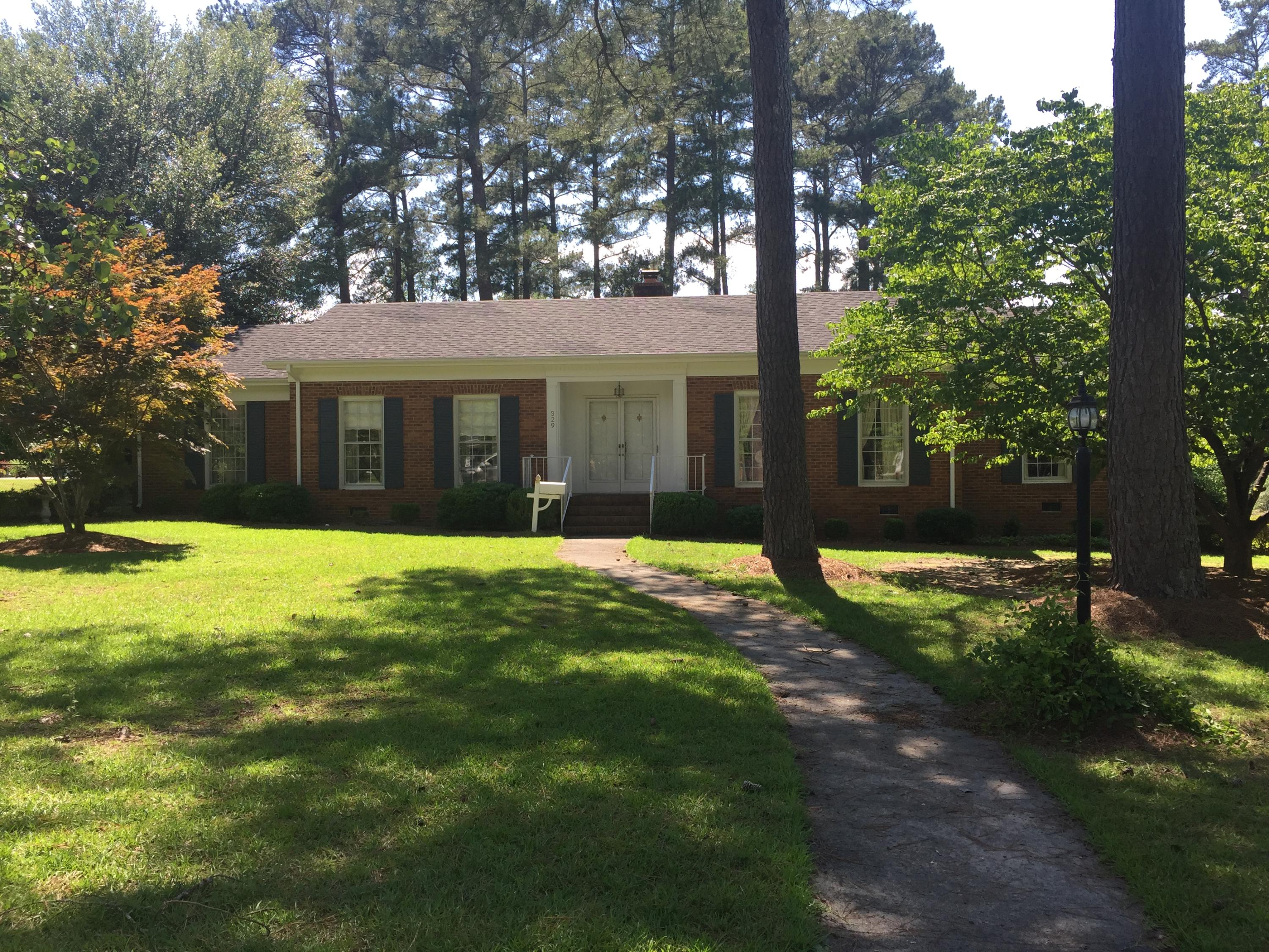 329 Lumyer Road Rockingham, NC 28379 - Photo 1 of 9 KATHYS MOMS HOUSE