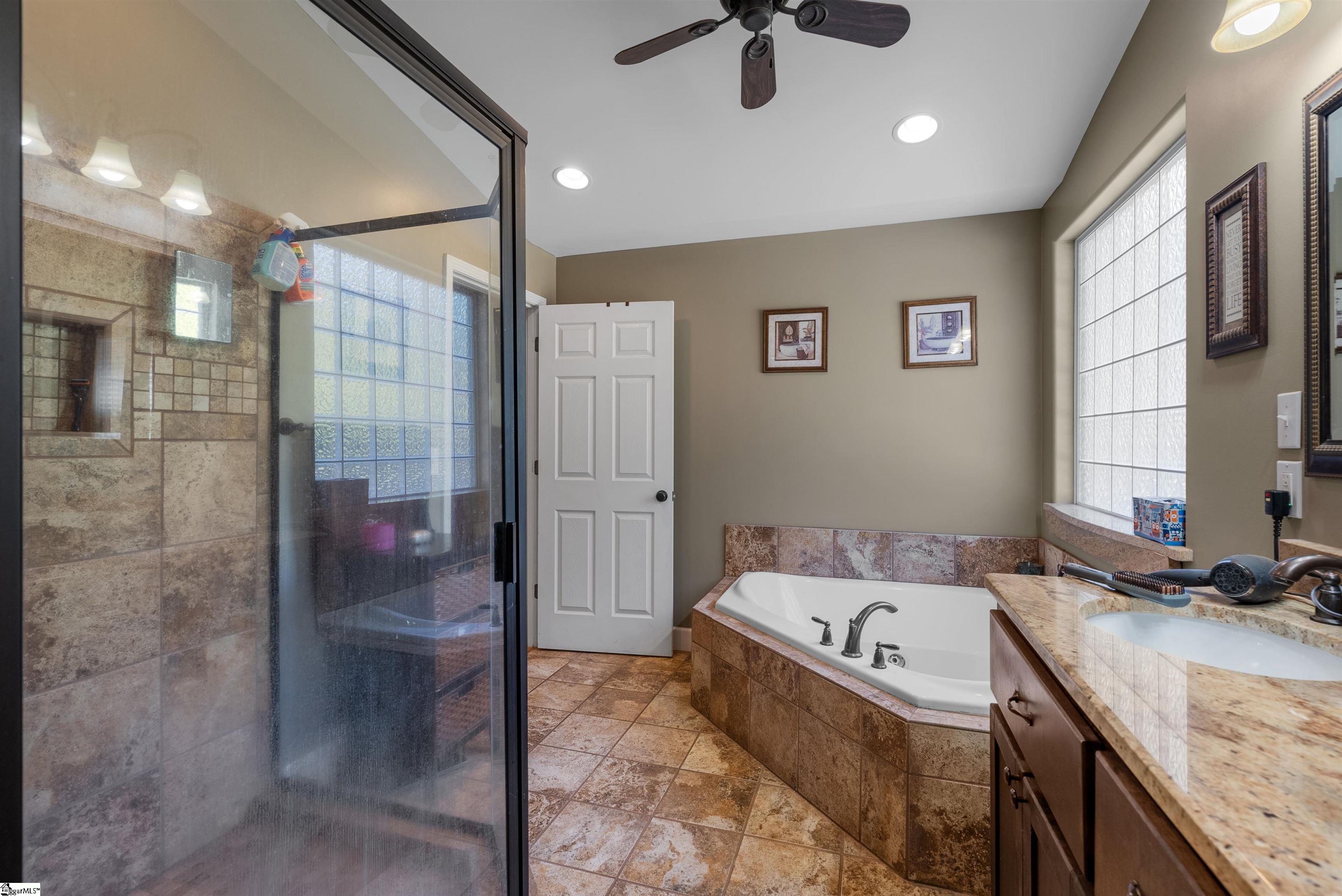 1216 White Road Piedmont, SC 29673 - Photo 16 of 49 Gallery Image 16