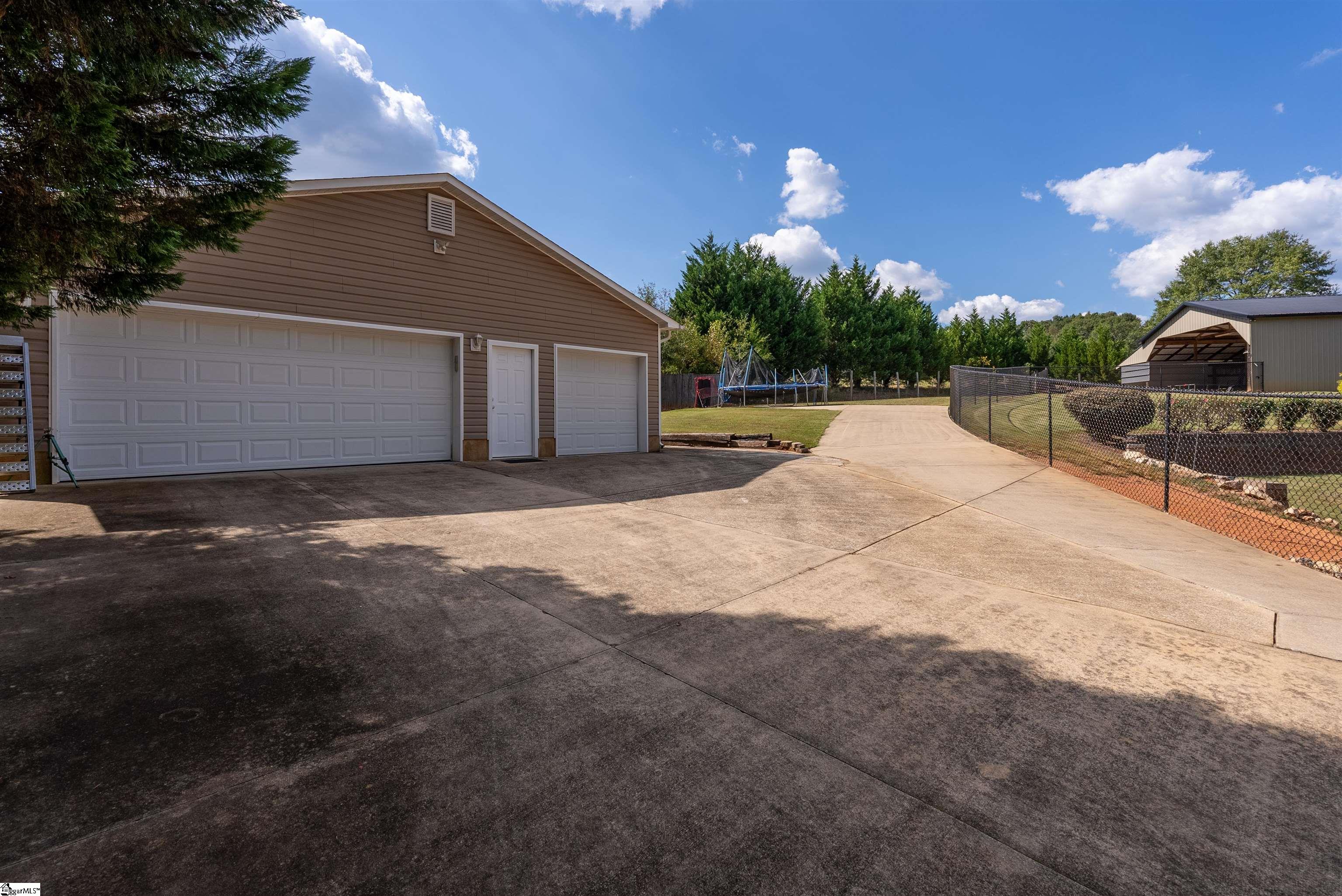 1216 White Road Piedmont, SC 29673 - Photo 37 of 49 Gallery Image 37