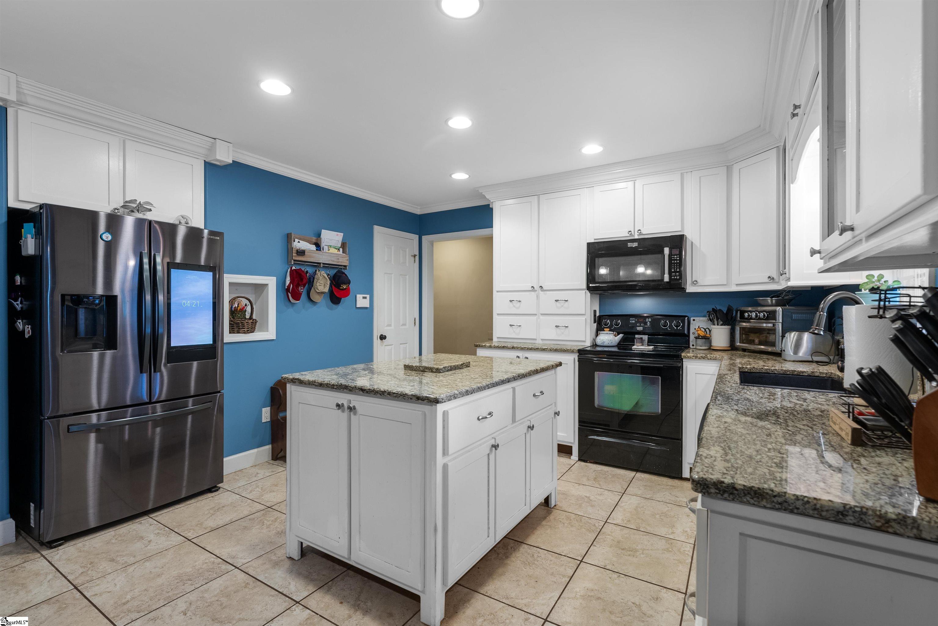 1216 White Road Piedmont, SC 29673 - Photo 7 of 49 Gallery Image 7