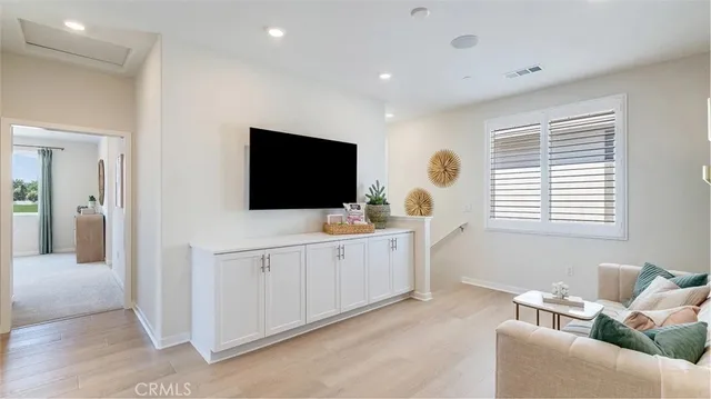 $689,990 | 3175 Silo Paseo, Ontario, CA 91761