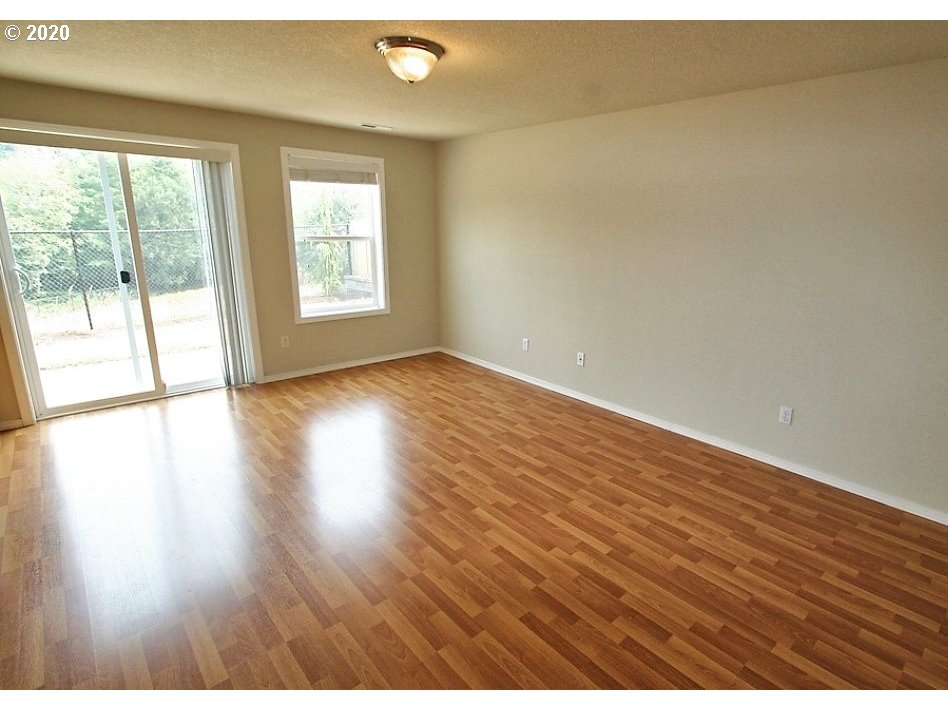 606 North 22nd Court Ridgefield, WA 98642 - Photo 5 of 15