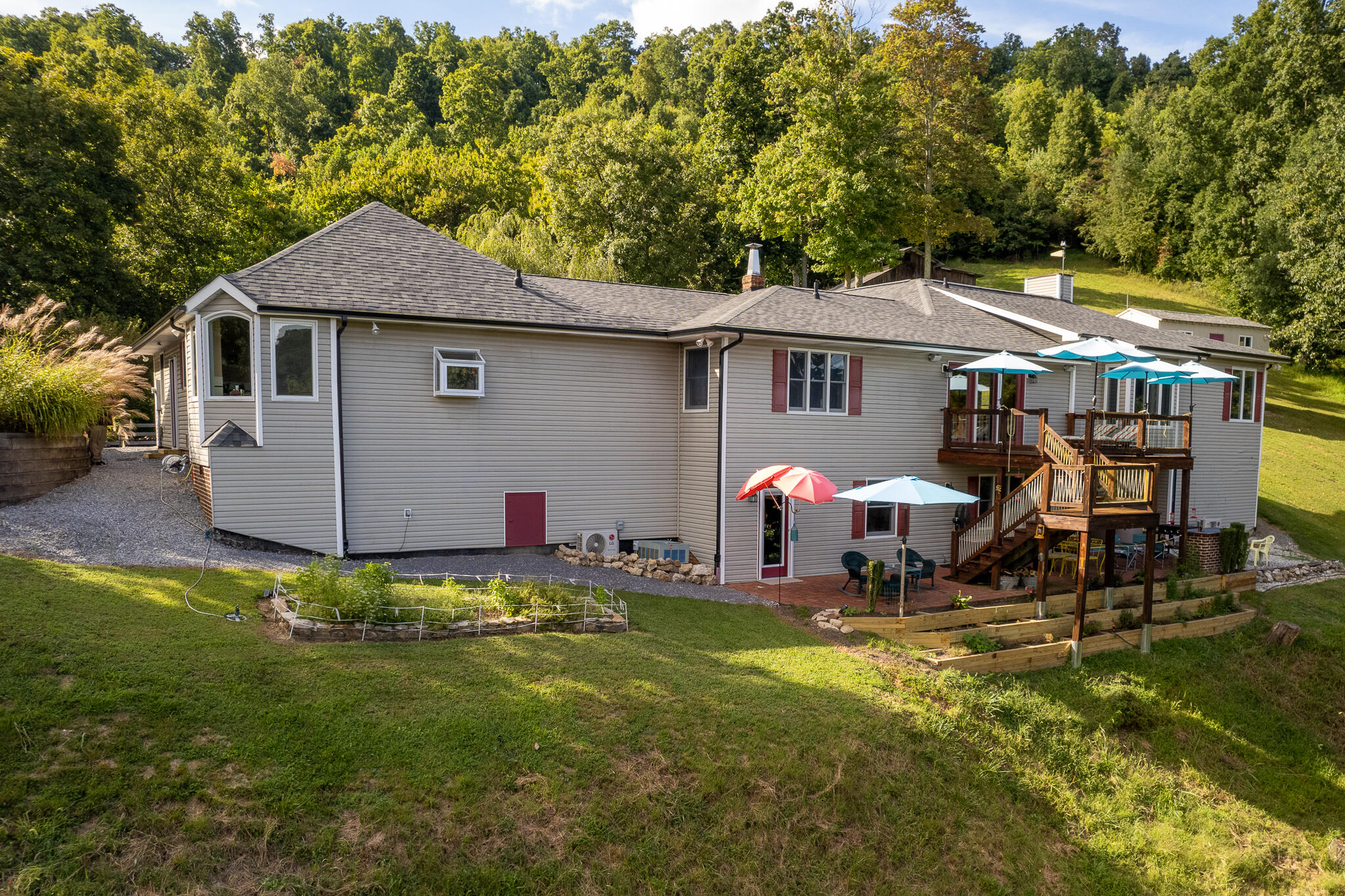 10436 Echo Lane Glade Spring, VA 24340 - Photo 13 of 73 DJI_0929