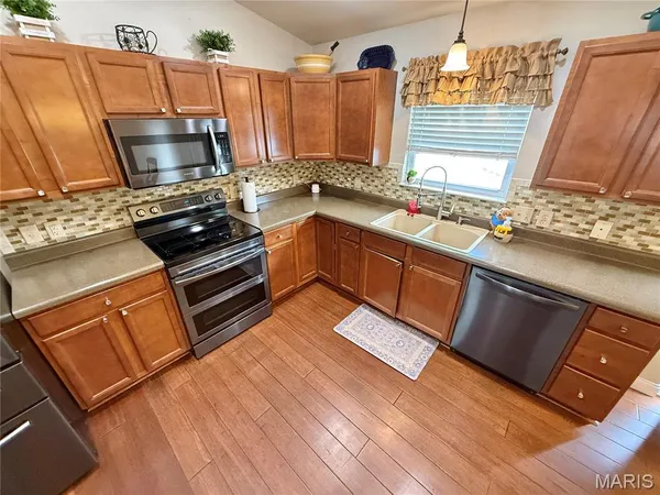 $299,900 | 6284 Twin Springs Boulevard, Cedar Hill, MO 63016