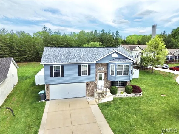 $299,900 | 6284 Twin Springs Boulevard, Cedar Hill, MO 63016