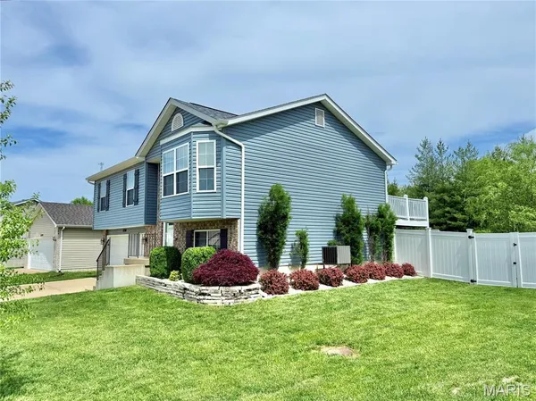 $299,900 | 6284 Twin Springs Boulevard, Cedar Hill, MO 63016