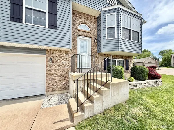 $299,900 | 6284 Twin Springs Boulevard, Cedar Hill, MO 63016