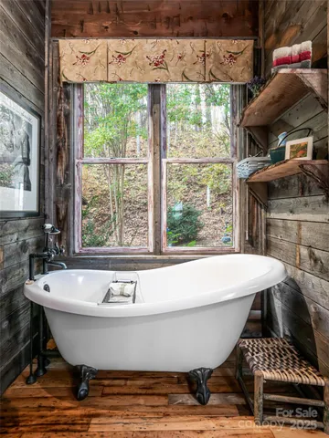 $2,195,000 | 234 Historic Oak Trail, Waynesville, NC 28785