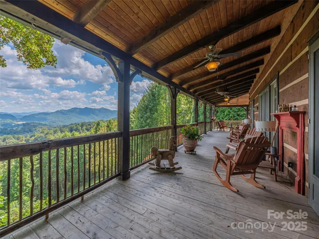 $2,195,000 | 234 Historic Oak Trail, Waynesville, NC 28785
