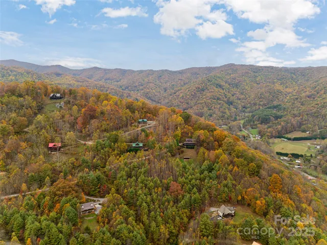 $2,195,000 | 234 Historic Oak Trail, Waynesville, NC 28785