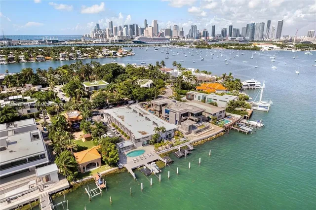 $2,850,000 | 405 North Hibiscus Drive, Unit 110, Miami Beach, FL 33139