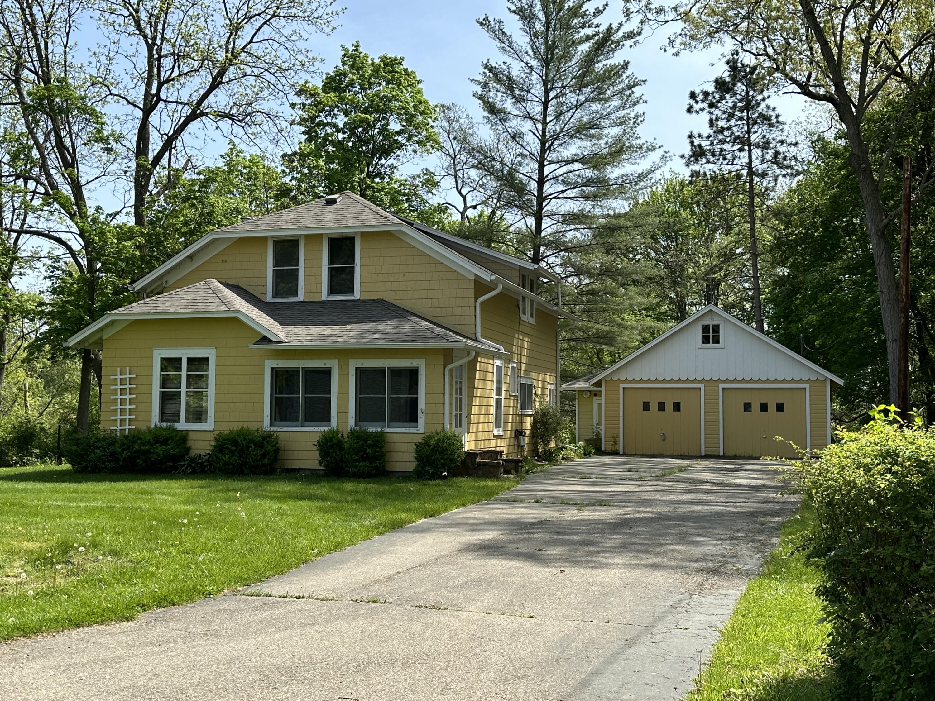 463-471 Stuart Lake Road Marshall, MI 49068 - Photo 1 of 34 IMG-1299
