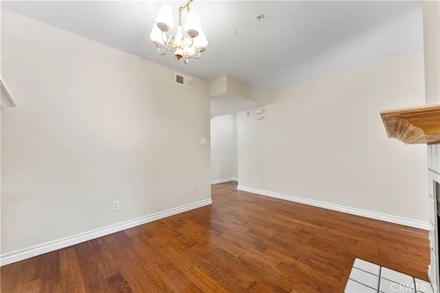 $3,800 | 451 South Oakland Avenue, Unit 4, Pasadena, CA 91101