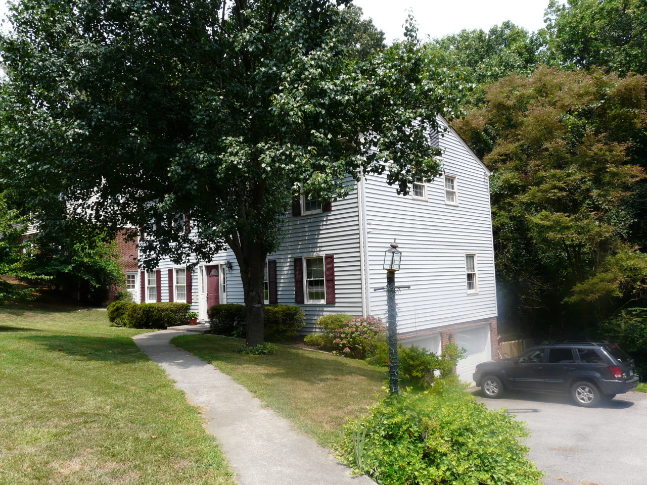 6030 Burnham Road Roanoke, VA 24018 - Photo 7 of 19 Side View