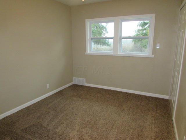 270 Overdrive Road Newark, OH 43056 - Photo 10 of 12 Gallery Image 10