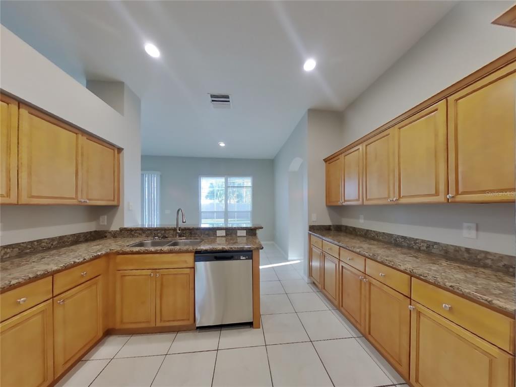 Undisclosed Address Wesley Chapel, FL 33543 - Photo 5 of 18