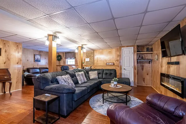 $615,000 | 1 Whitewood Lane, Merrimack, NH 03054