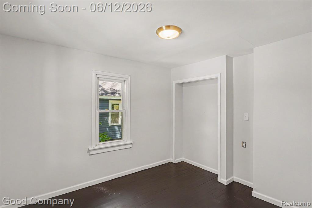 3499 East Atherton Road Burton, MI 48519 - Photo 4 of 28