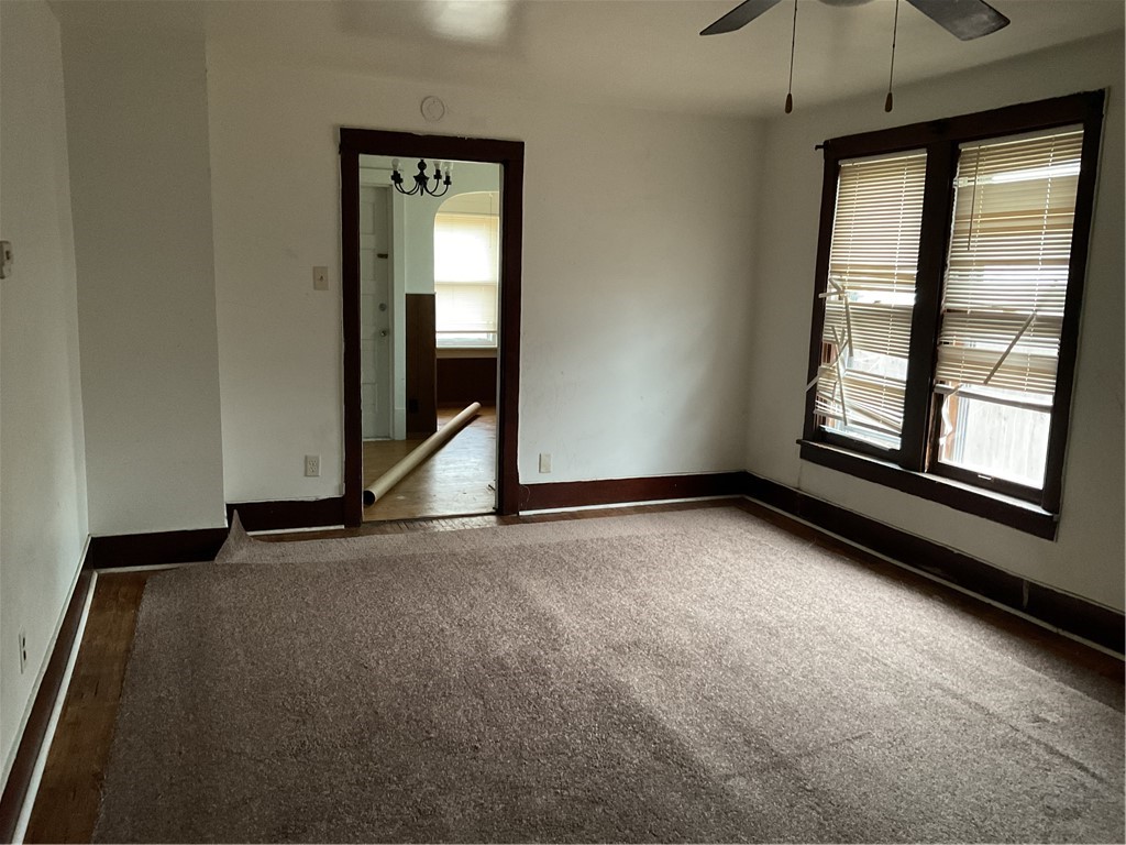 2724 North Church Street Decatur, IL 62526 - Photo 5 of 6 Gallery Image 5