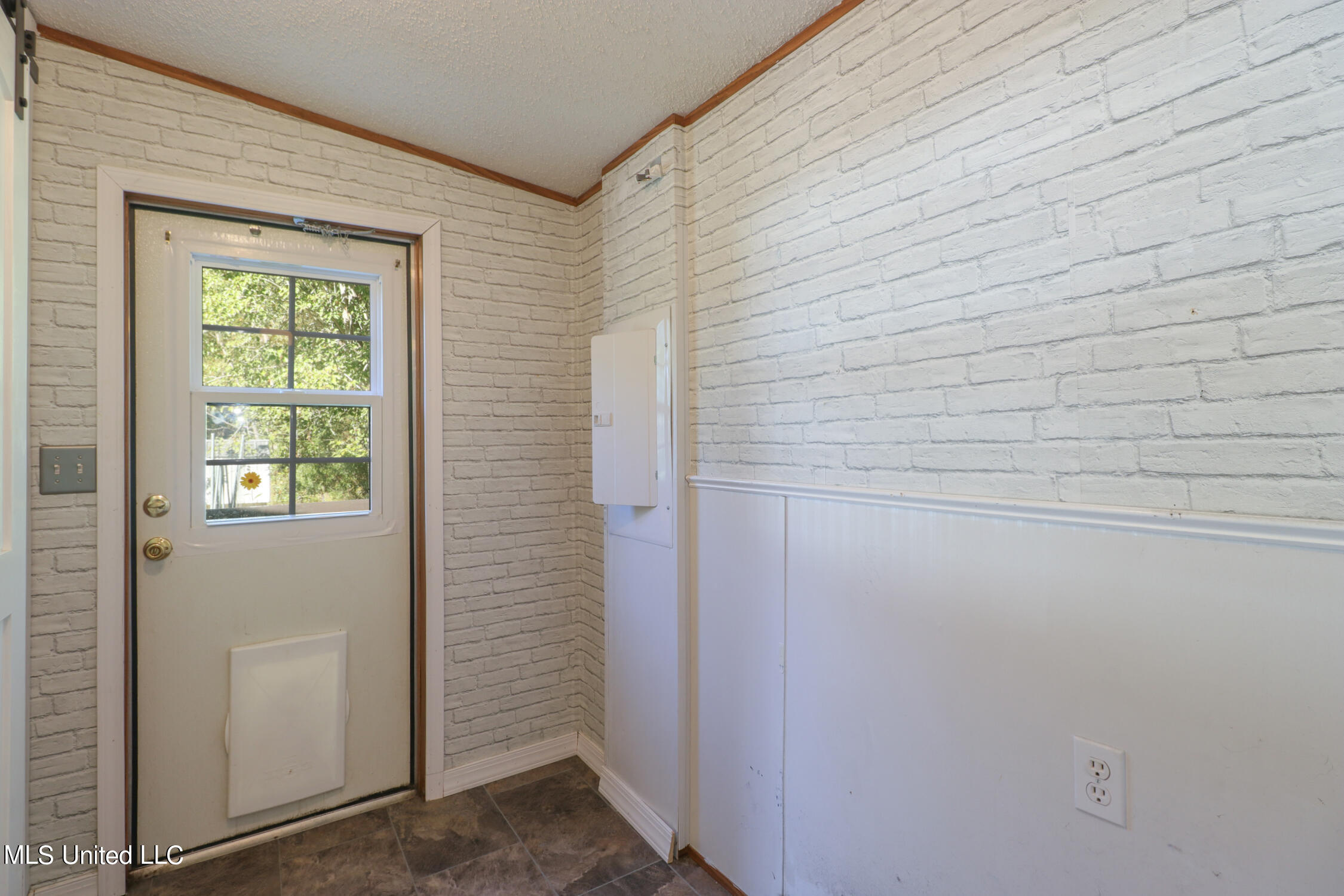 7467 Thompson Road Long Beach, MS 39560 - Photo 11 of 22 7467 Thompson Road, Long Beach