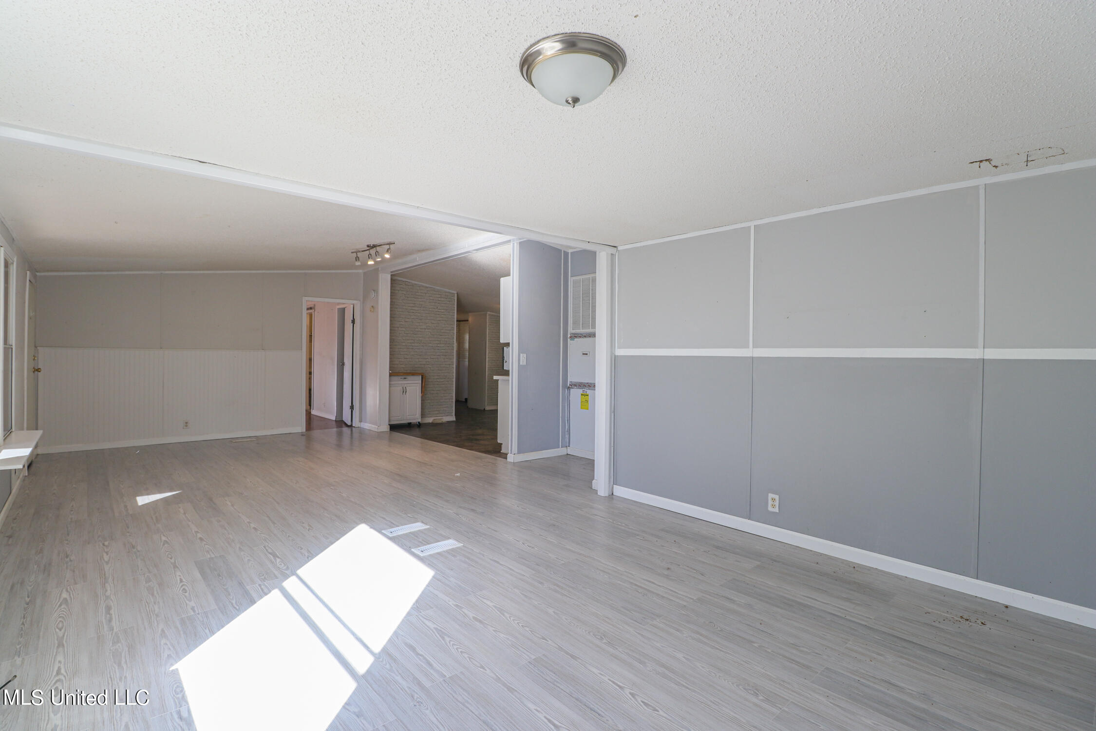7467 Thompson Road Long Beach, MS 39560 - Photo 6 of 22 7467 Thompson Road, Long Beach