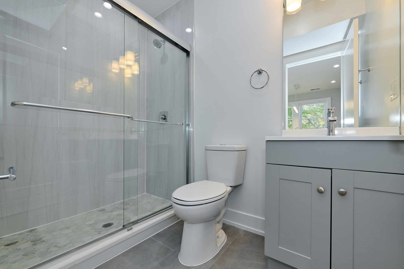 2127 South Marshall Boulevard, Unit 2 Chicago, IL 60623 - Photo 11 of 18