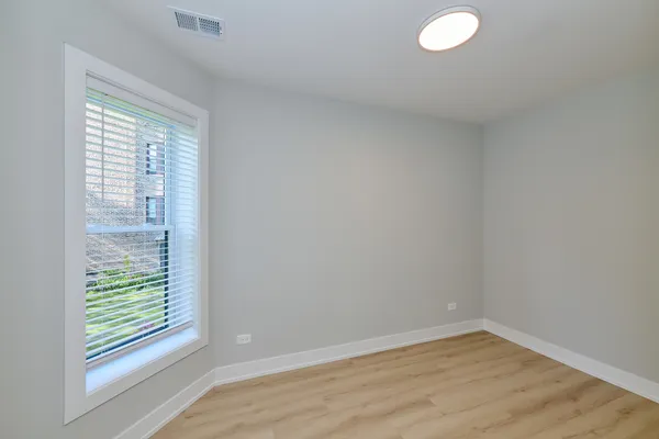 $2,395 | 2127 South Marshall Boulevard, Unit 2, Chicago, IL 60623