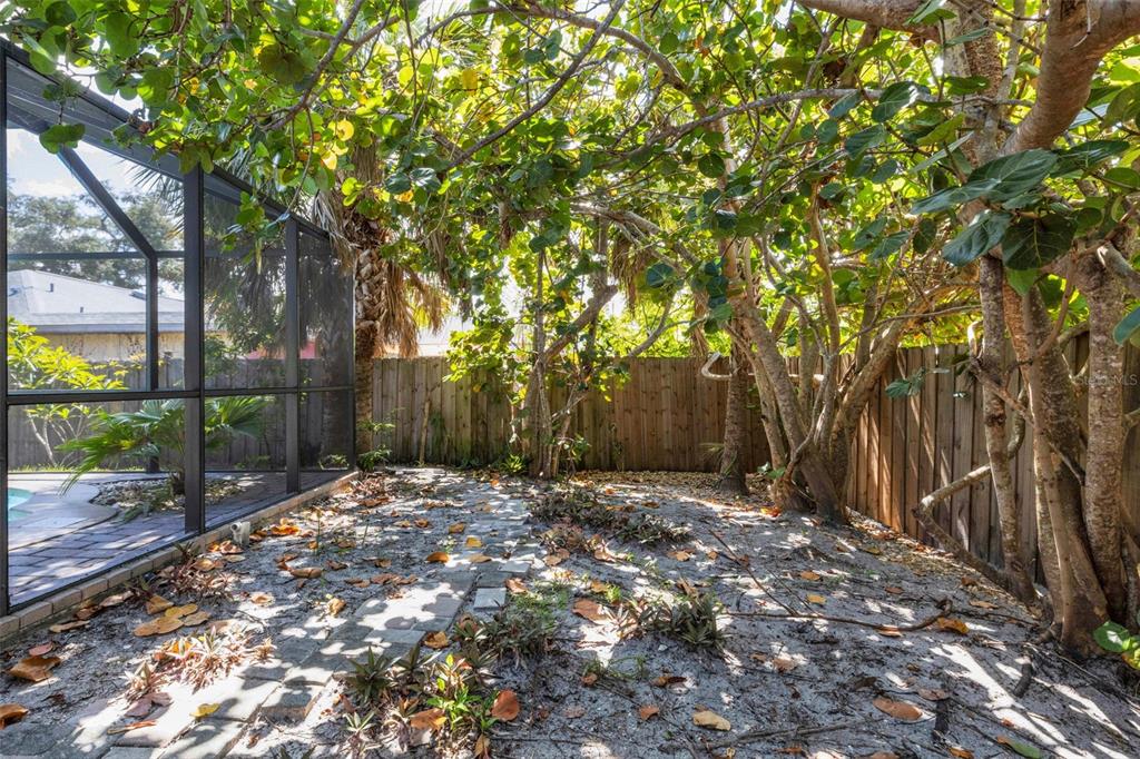1357 Le Pera Road Englewood, FL 34223 - Photo 90 of 95 Gallery Image 90