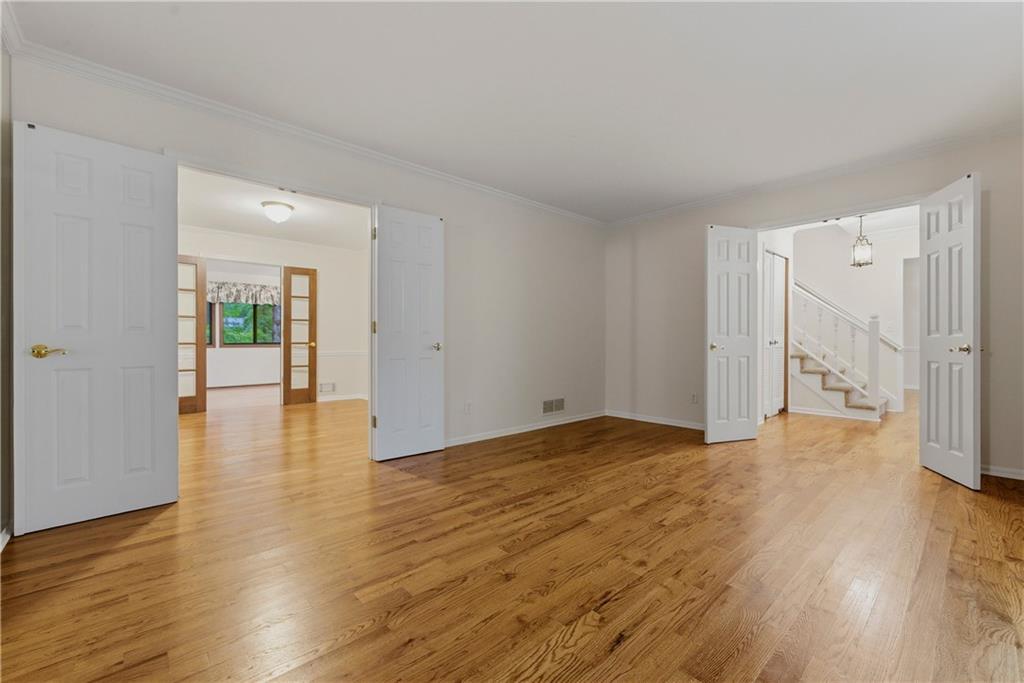 1407 Independence Way Marietta, GA 30062 - Photo 8 of 28