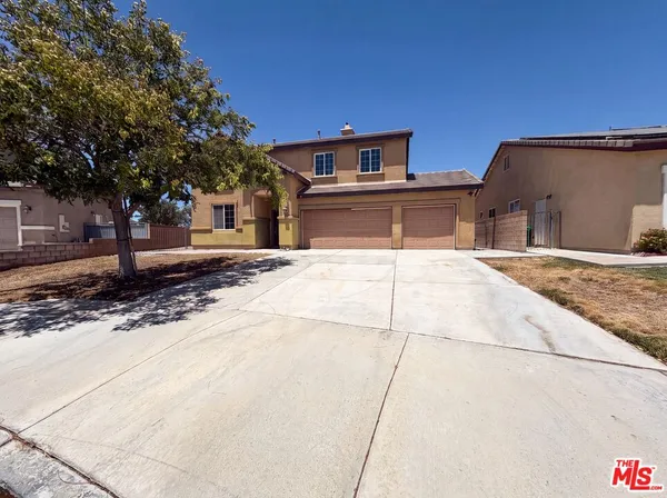 $570,000 | 3147 West Lingard Street, Lancaster, CA 93536
