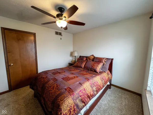 $299,000 | 346 Northside Drive, Batesville, IN 47006