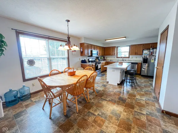 $299,000 | 346 Northside Drive, Batesville, IN 47006