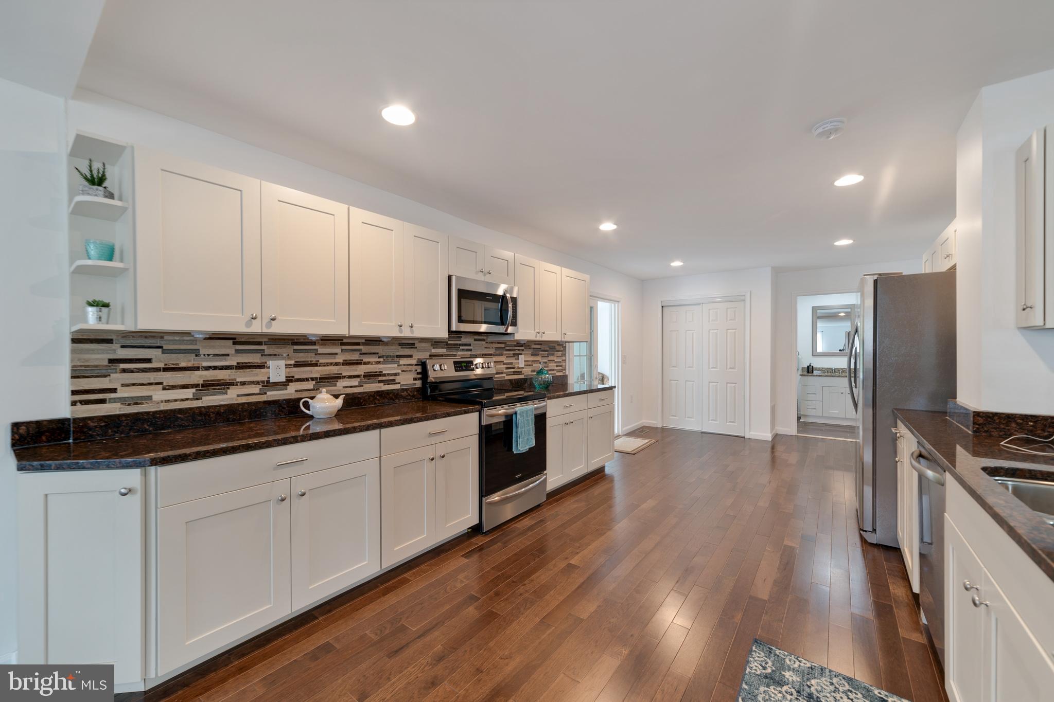1023 Beach Road Baltimore, MD 21221 - Photo 13 of 31