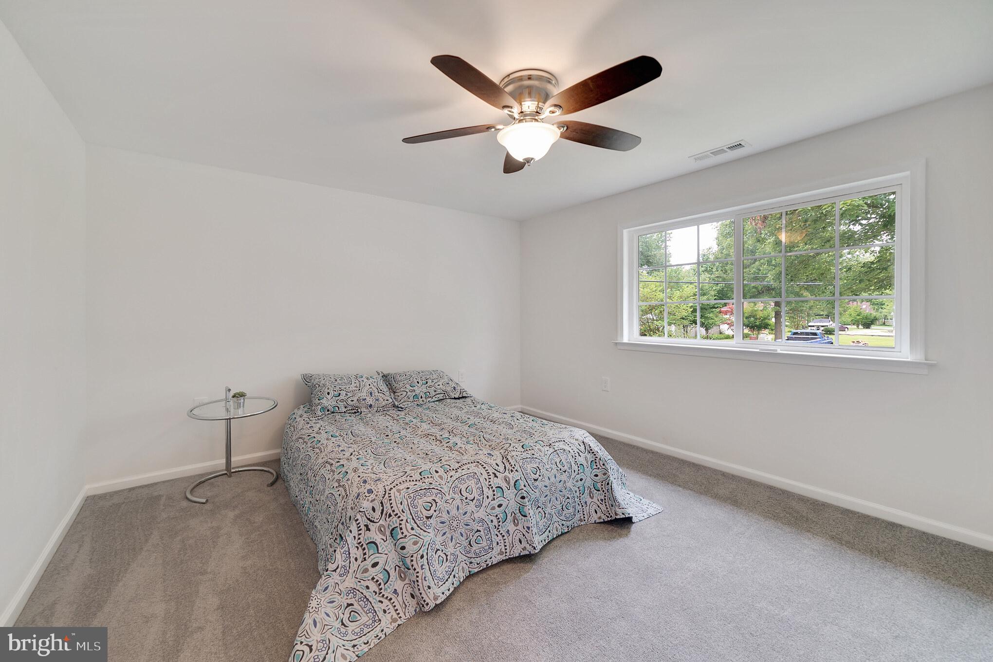 1023 Beach Road Baltimore, MD 21221 - Photo 24 of 31