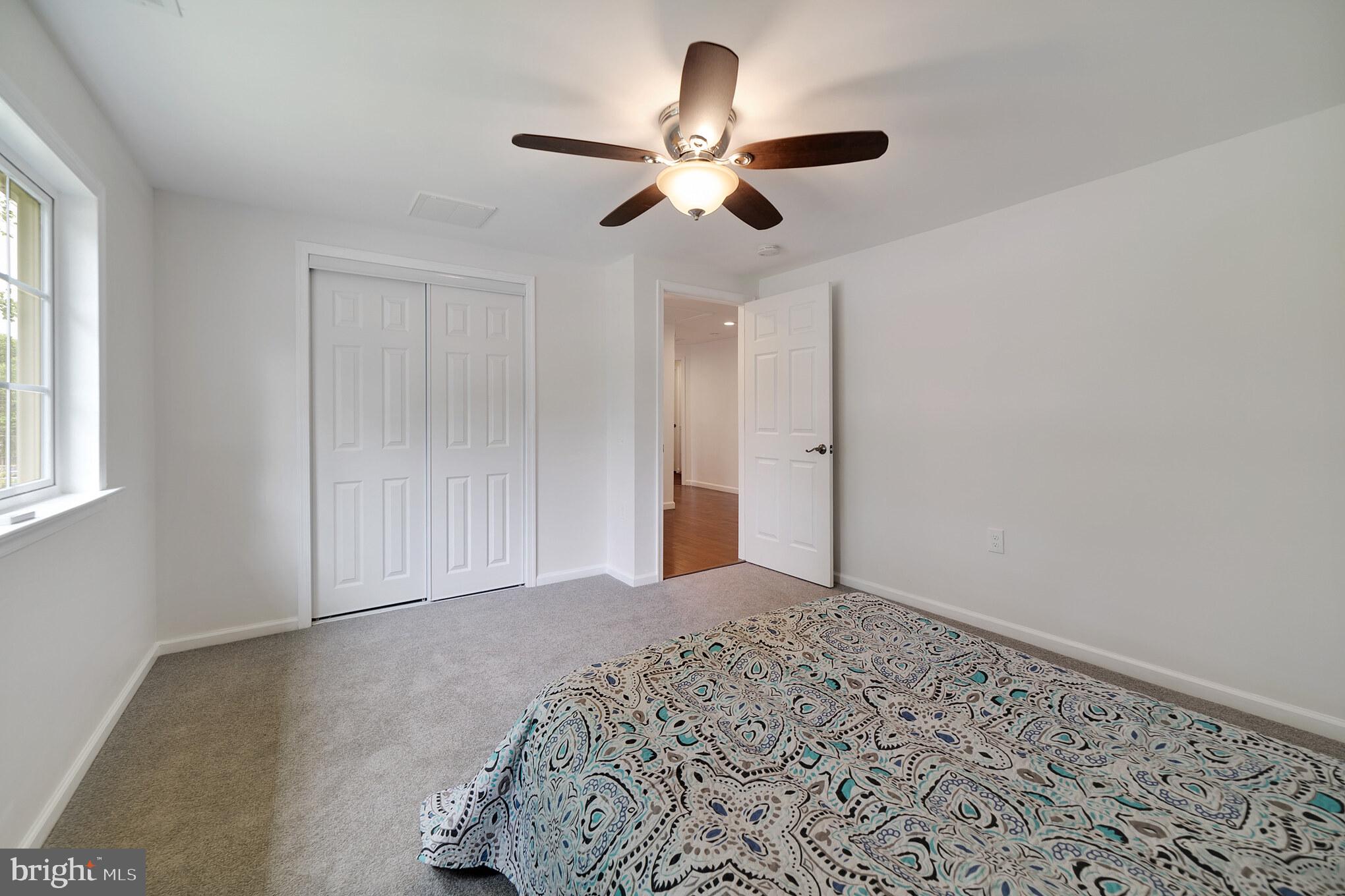 1023 Beach Road Baltimore, MD 21221 - Photo 25 of 31
