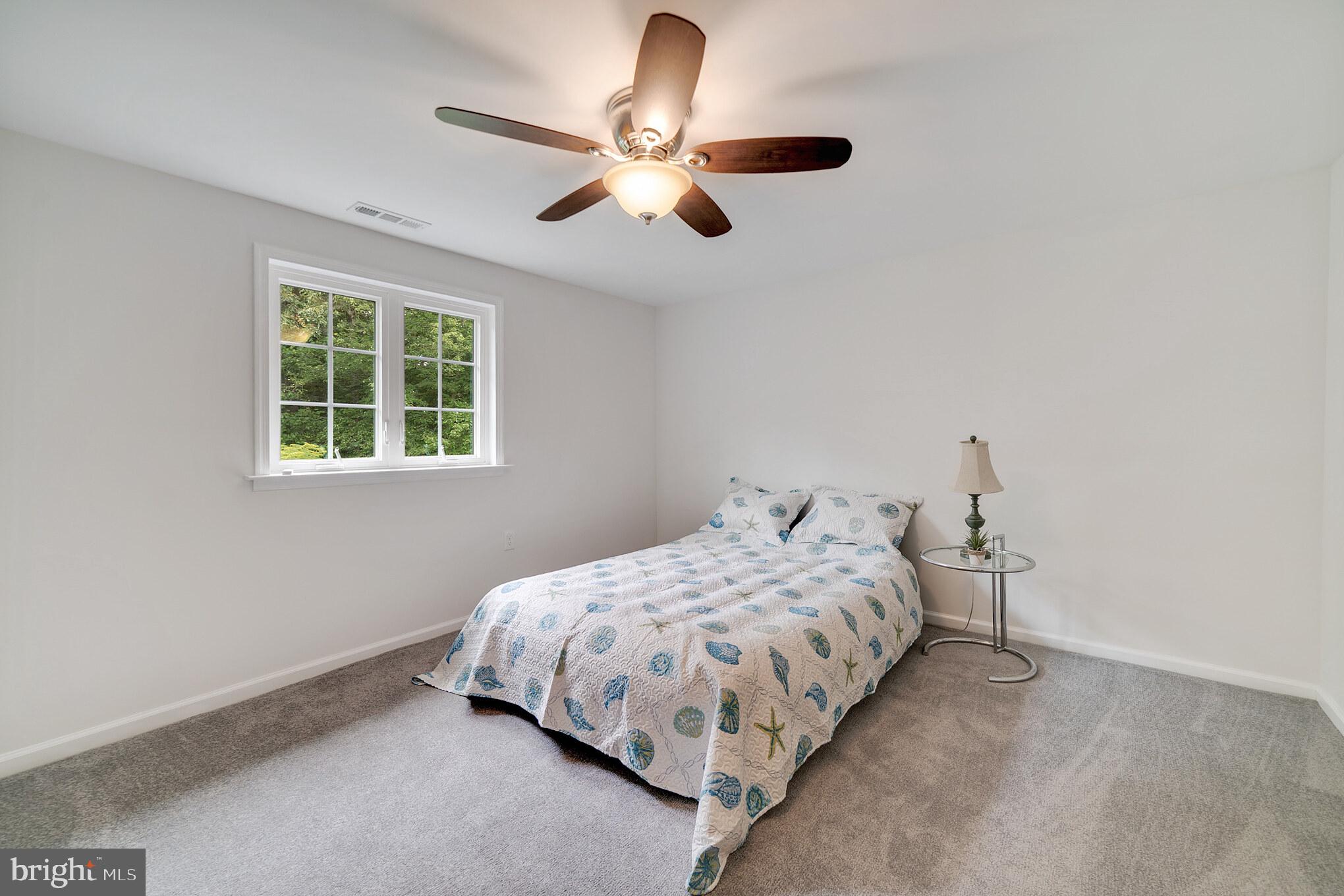 1023 Beach Road Baltimore, MD 21221 - Photo 26 of 31