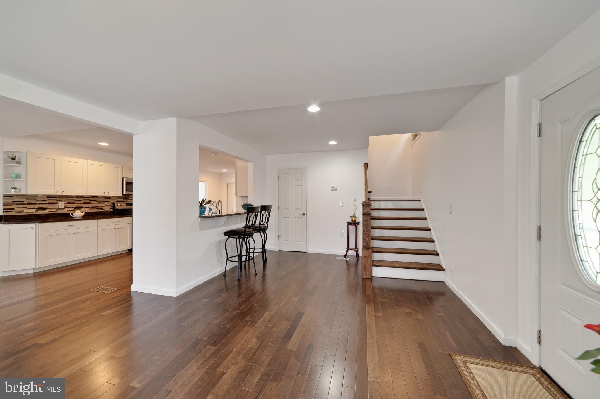 1023 Beach Road Baltimore, MD 21221 - Photo 9 of 31