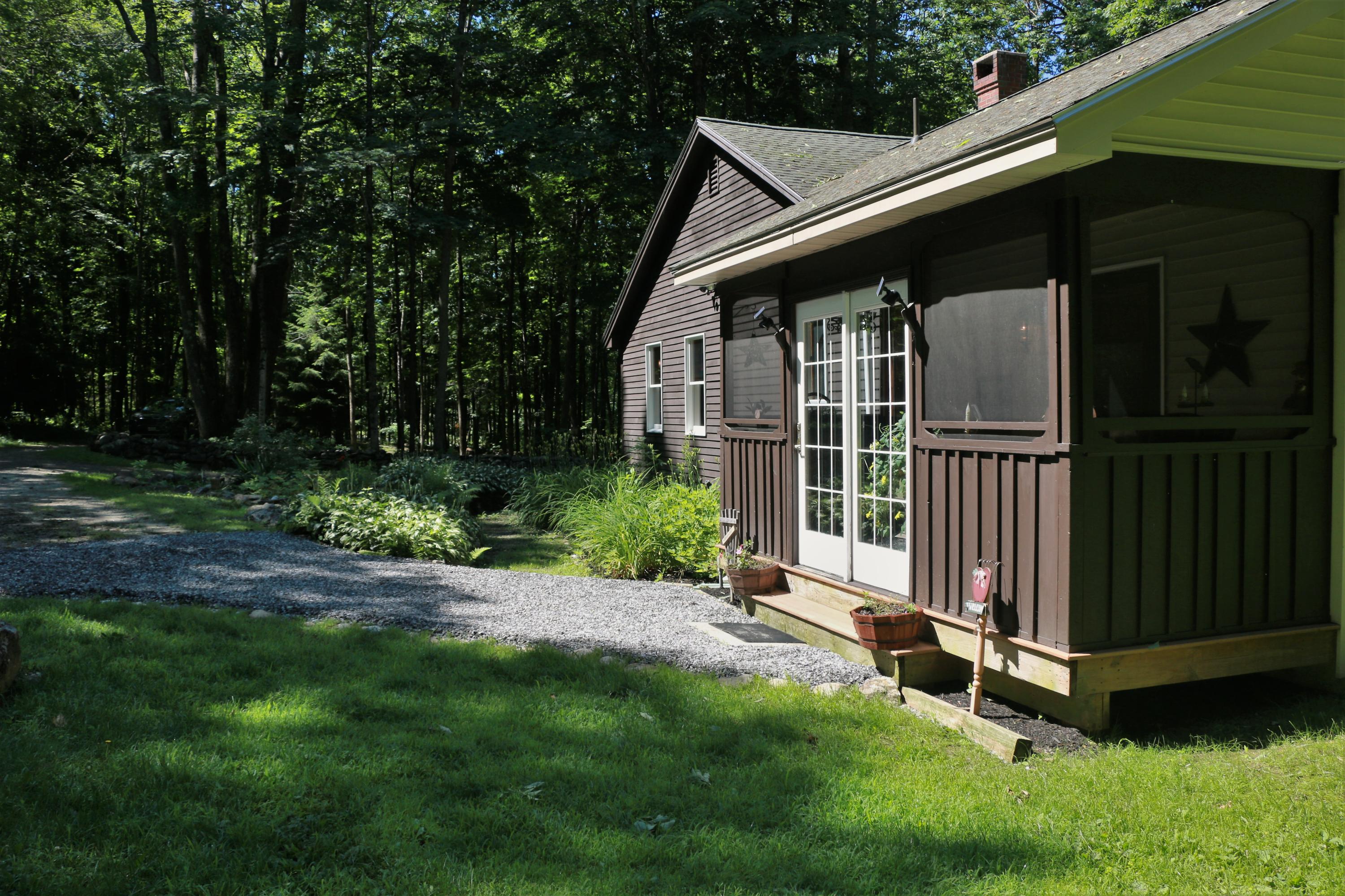 31 Thorofare Road Richmond, ME 04357 - Photo 5 of 25 Sunroom