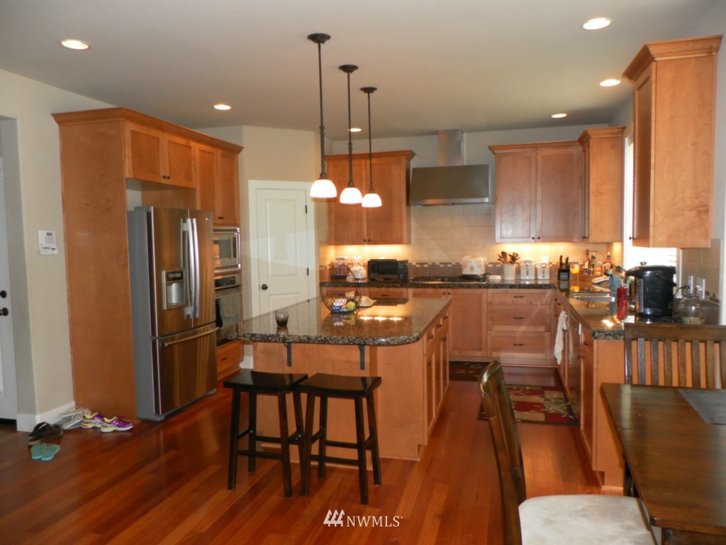 105 223rd Street Southeast Bothell, WA 98021 - Photo 8 of 21