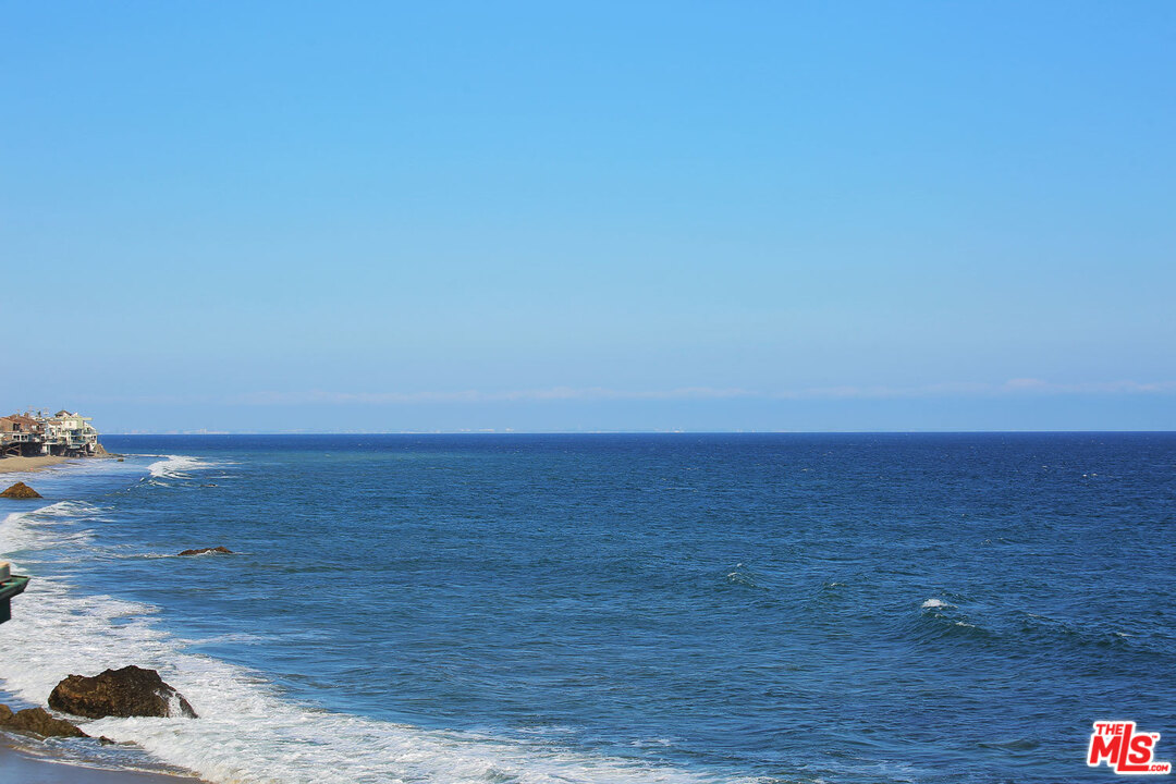 24916 Malibu Road Malibu, CA 90265 - Photo 14 of 39