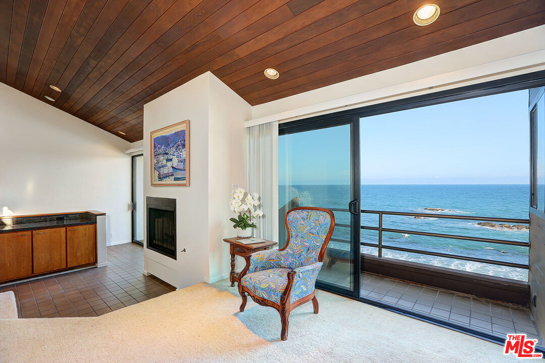 24916 Malibu Road Malibu, CA 90265 - Photo 19 of 39