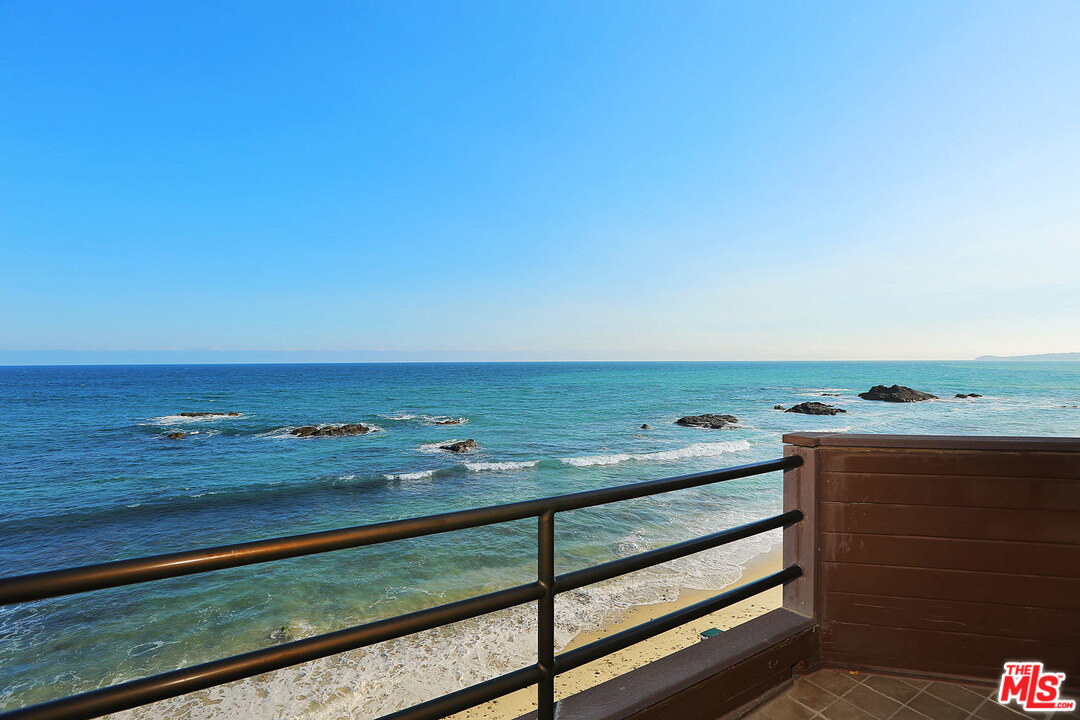24916 Malibu Road Malibu, CA 90265 - Photo 24 of 39