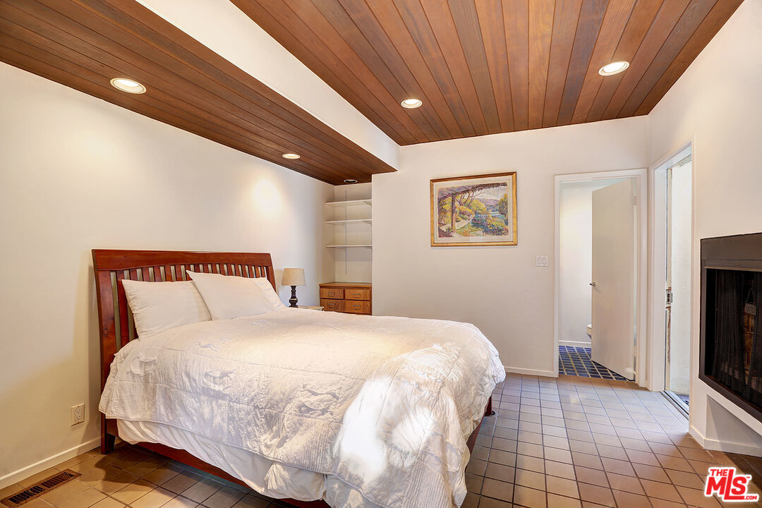 24916 Malibu Road Malibu, CA 90265 - Photo 29 of 39