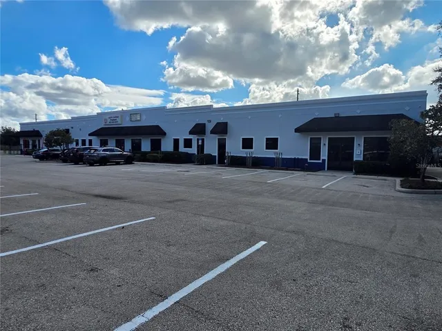 $14 | 1400 Jordan Avenue, Unit 3 & 4, Orlando, FL 32809